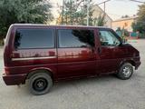 Volkswagen Caravelle 1992 года за 2 950 000 тг. в Актобе – фото 3