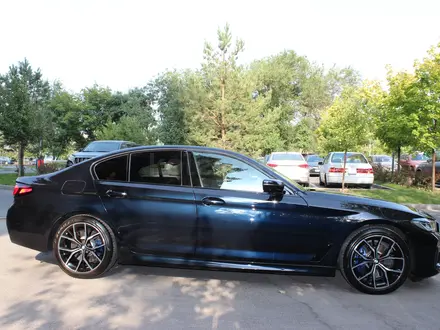 BMW 530 2023 года за 31 700 000 тг. в Алматы – фото 5