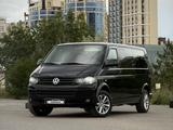 Volkswagen Caravelle 2011 года за 9 500 000 тг. в Караганда – фото 2