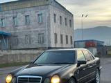 Mercedes-Benz E 240 2000 года за 1 800 000 тг. в Алматы – фото 4