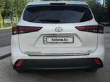 Toyota Highlander 2023 годаfor33 000 000 тг. в Кызылорда – фото 2