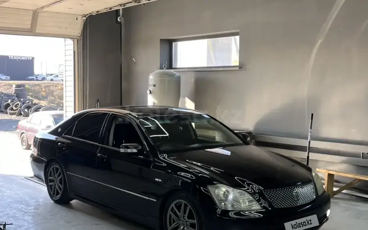 Toyota Crown 2005 года за 3 700 000 тг. в Атырау