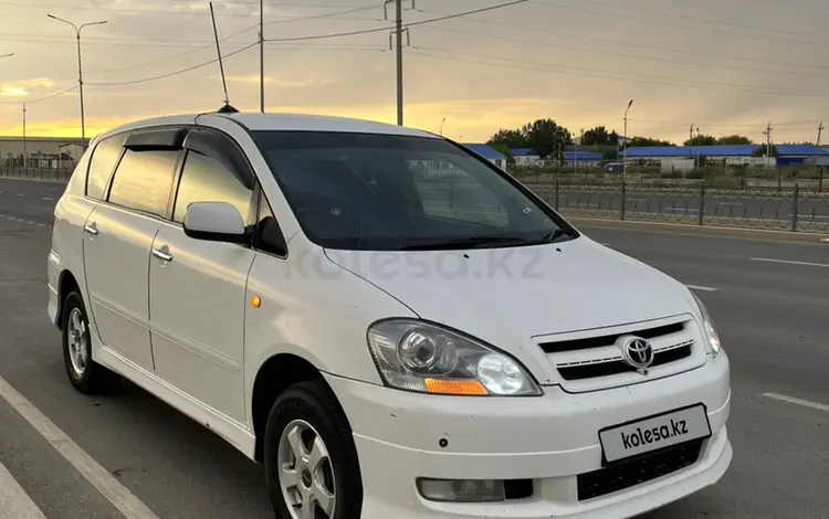 Toyota Ipsum 2001 года за 4 400 000 тг. в Атырау