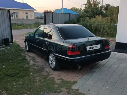 Mercedes-Benz C 180 1994 года за 2 000 000 тг. в Астана – фото 12