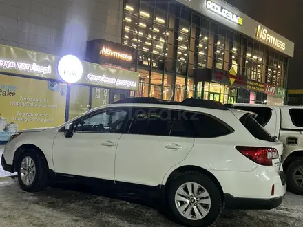 Subaru Outback 2017 года за 5 500 000 тг. в Уральск