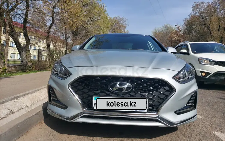 Hyundai Sonata 2021 года за 11 700 000 тг. в Алматы