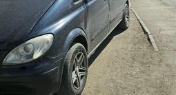 Mercedes-Benz Viano 2004 годаүшін4 000 000 тг. в Астана – фото 2