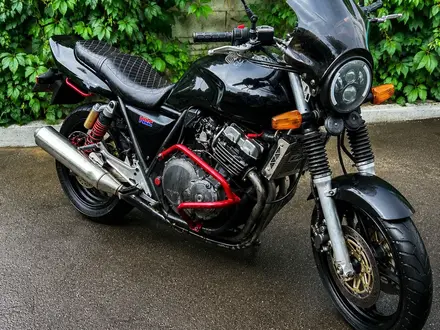Honda  CB 400 Super Four 1993 года за 850 000 тг. в Алматы