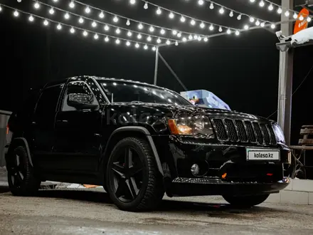 Jeep Grand Cherokee 2009 года за 15 000 000 тг. в Усть-Каменогорск