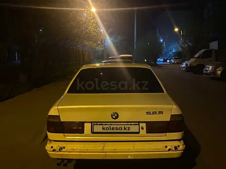 BMW 525 1990 года за 1 300 000 тг. в Алматы – фото 4