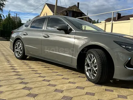 Hyundai Sonata 2022 года за 10 200 000 тг. в Костанай – фото 4