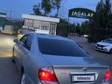 Toyota Camry 2005 года за 5 300 000 тг. в Актобе – фото 5
