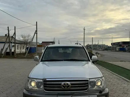 Toyota Land Cruiser 2006 года за 10 000 000 тг. в Атырау – фото 2