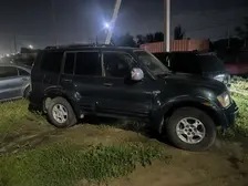 Mitsubishi Montero, 2001
