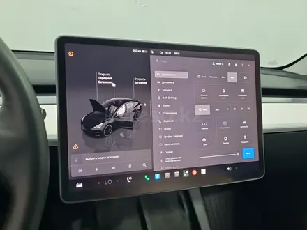 Tesla Model 3 2022 года за 9 990 000 тг. в Алматы – фото 17