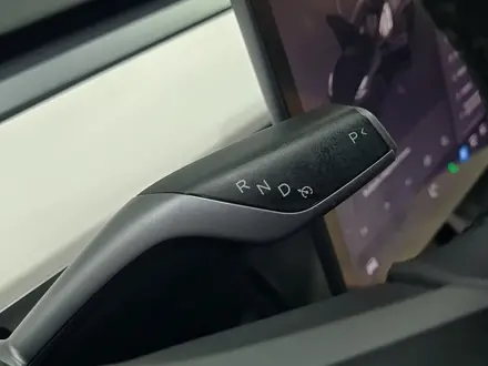 Tesla Model 3 2022 года за 9 990 000 тг. в Алматы – фото 22