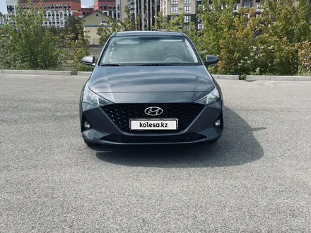 Hyundai Accent 2021 года за 8 900 000 тг. в Атырау
