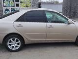 Toyota Camry 2004 года за 5 200 000 тг. в Семей – фото 3