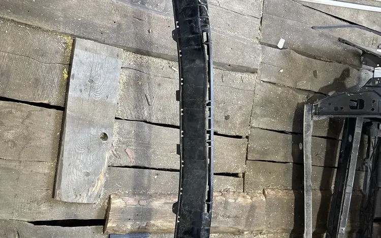 Губа переднего бампера Hyundai Santa-fe за 120 000 тг. в Караганда