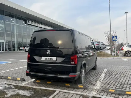 Volkswagen Multivan 2021 года за 29 000 000 тг. в Алматы – фото 5