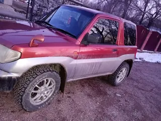 Mitsubishi Pajero iO, 1998