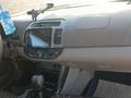 Toyota Camry 2006 года за 3 300 000 тг. в Жанаозен – фото 9