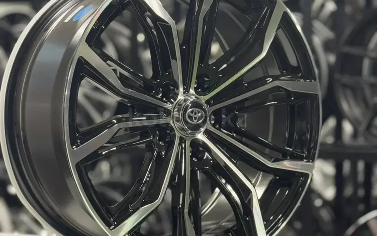 Диски на Toyota R17 5x114.3 за 242 000 тг. в Астана