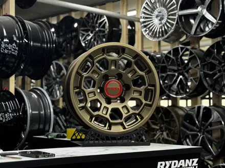 Усиленные диски R17 6x139.7 в наличии Астана! за 242 000 тг. в Астана – фото 3