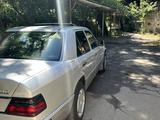 Mercedes-Benz E 230 1993 годаүшін2 200 000 тг. в Алматы – фото 3