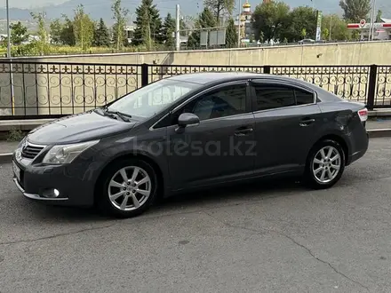 Toyota Avensis 2010 года за 5 300 000 тг. в Алматы – фото 2