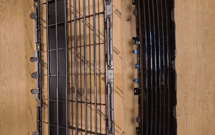 Решетка Камри 80 ОРИГИНАЛ за 200 000 тг. в Алматы