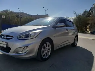 Hyundai Accent, 2013