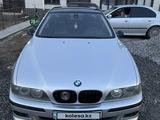 BMW 528 1999 года за 3 000 000 тг. в Шымкент – фото 5