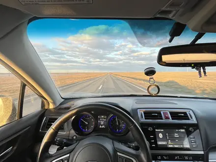 Subaru Outback 2016 года за 5 900 000 тг. в Атырау – фото 2