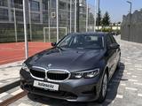 BMW 320 2022 года за 19 900 000 тг. в Алматы