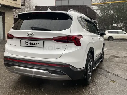 Hyundai Santa Fe 2022 года за 18 500 000 тг. в Алматы – фото 7