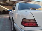 Mercedes-Benz E 280 1993 года за 3 000 000 тг. в Мерке – фото 4