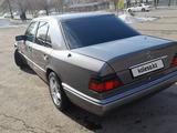 Mercedes-Benz E 320 1995 года за 2 600 000 тг. в Талдыкорган – фото 5