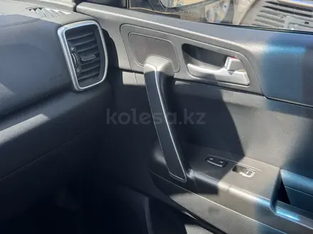 Kia Sportage 2021 года за 9 250 000 тг. в Уральск – фото 22