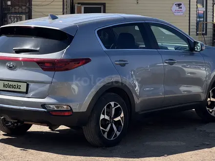 Kia Sportage 2021 года за 9 250 000 тг. в Уральск – фото 3
