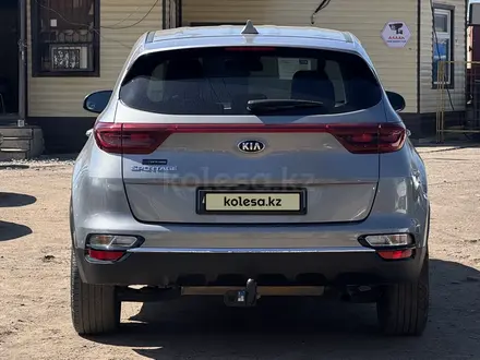 Kia Sportage 2021 года за 9 250 000 тг. в Уральск – фото 6