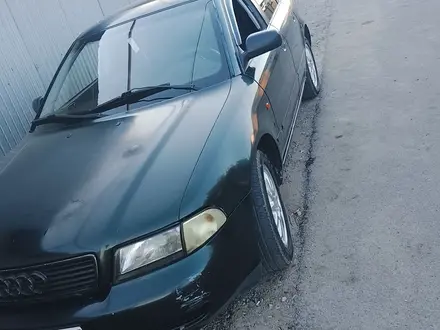 Audi A4 1995 года за 1 400 000 тг. в Алматы – фото 2