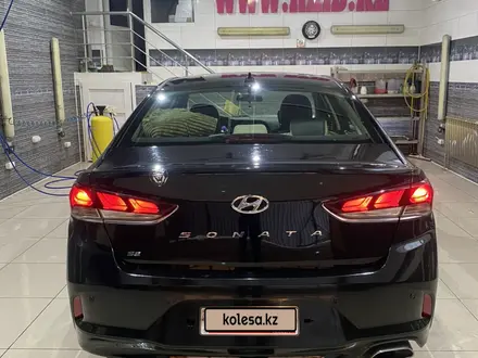 Hyundai Sonata 2019 года за 6 550 000 тг. в Актобе – фото 7