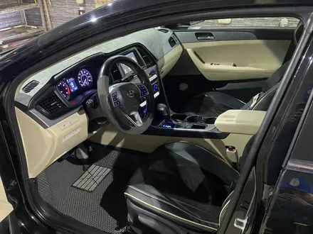 Hyundai Sonata 2019 года за 6 550 000 тг. в Актобе – фото 6