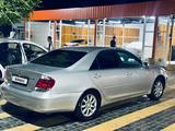 Toyota Camry 2004 годаүшін4 500 000 тг. в Тараз