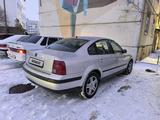 Volkswagen Passat 1998 годаүшін2 500 000 тг. в Астана – фото 5