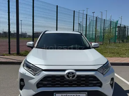 Toyota RAV4 2020 года за 12 850 000 тг. в Астана – фото 8