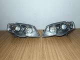 Фары 2шт XENON VW Passat B6 Volkswagen Фольксваген Пассат Б6 Ксенон за 80 000 тг. в Караганда