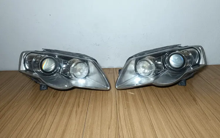 Фары 2шт XENON VW Passat B6 Volkswagen Фольксваген Пассат Б6 Ксенон за 80 000 тг. в Караганда
