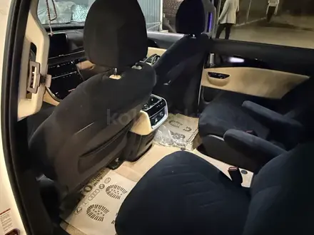 Kia Carnival 2020 года за 18 800 000 тг. в Шымкент – фото 7
